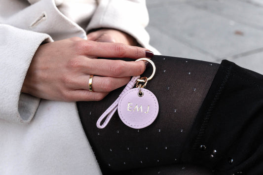 Llavero con colgante de nudo Alisio